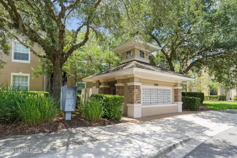 7990 Baymeadows Road E Jacksonville FL 32256