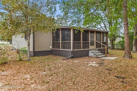 206 Anthony Avenue Interlachen FL 32148