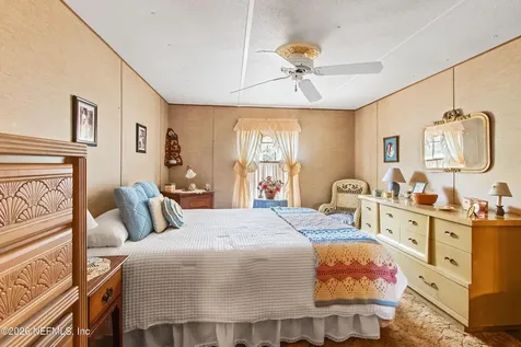 206 Anthony Avenue Interlachen FL 32148