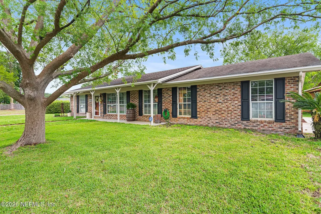 8208 Worm Wood Road Jacksonville FL 32210