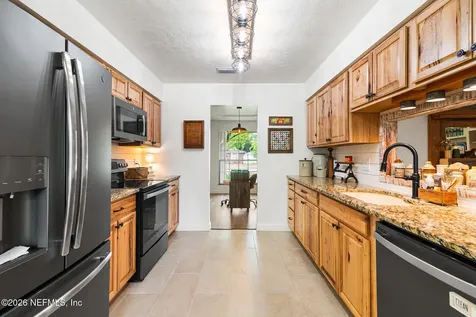 8208 Worm Wood Road Jacksonville FL 32210