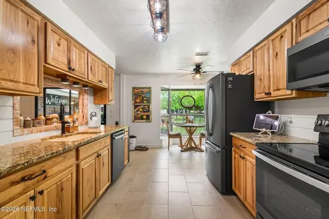 8208 Worm Wood Road Jacksonville FL 32210