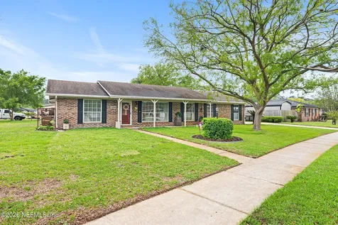 8208 Worm Wood Road Jacksonville FL 32210