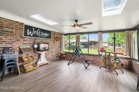 8208 Worm Wood Road Jacksonville FL 32210