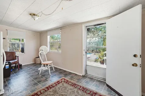 43 Forrestal Circle N Atlantic Beach FL 32233