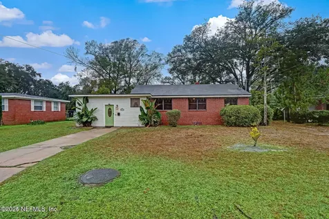 1744 Debutante Drive Jacksonville FL 32246