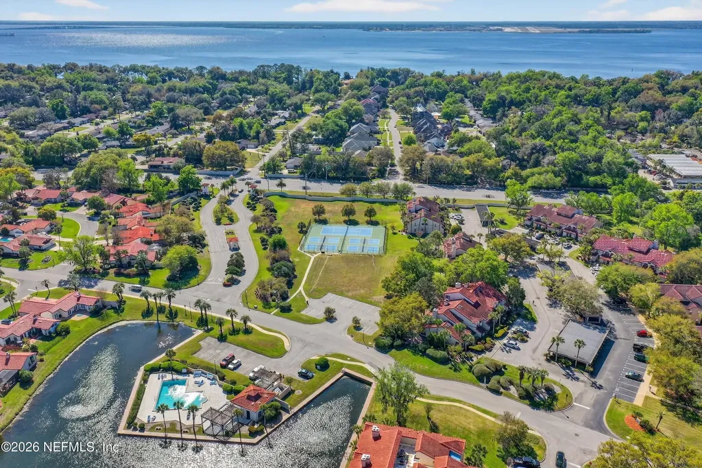 4119 Paloma Point Court Jacksonville FL 32217
