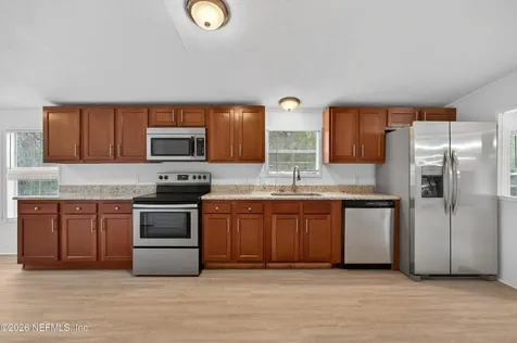 2210 Hibiscus Avenue Middleburg FL 32068