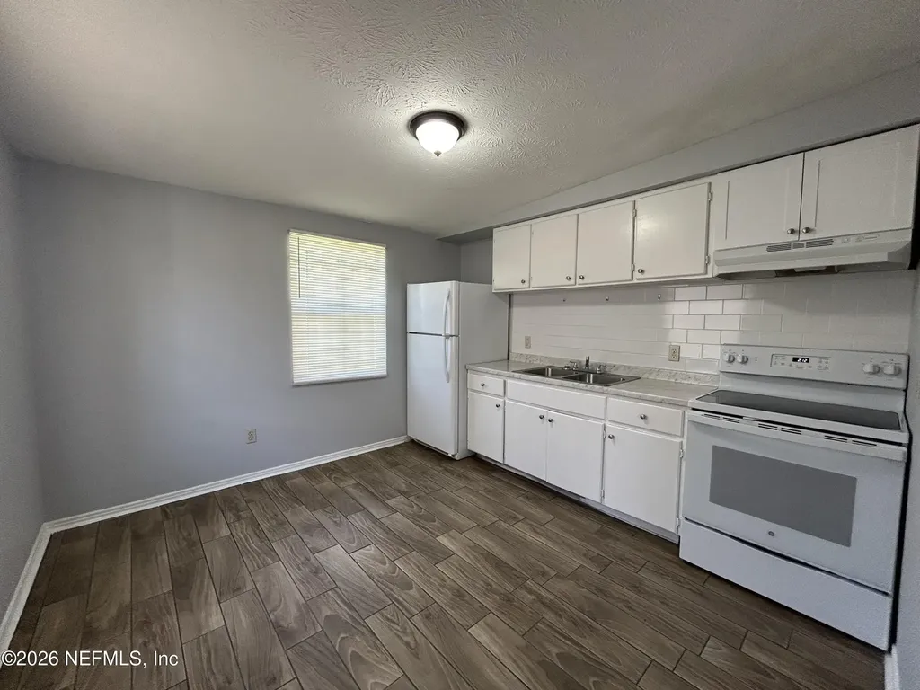 3250 Phyllis Street Jacksonville FL 32205