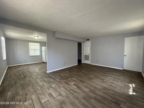 3250 Phyllis Street Jacksonville FL 32205