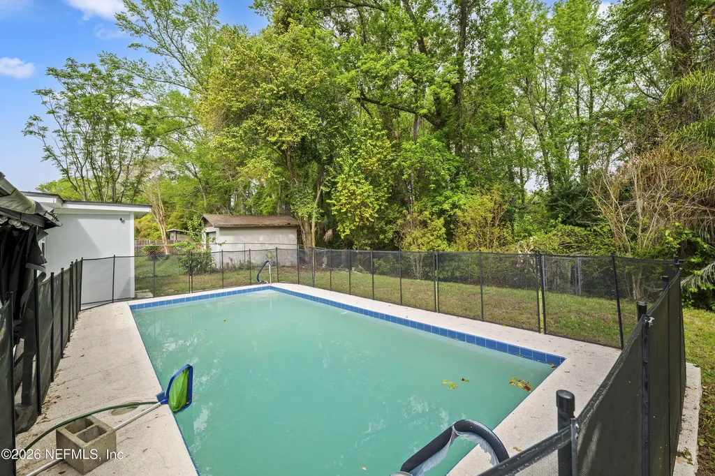 8073 Joffre Drive Jacksonville FL 32210