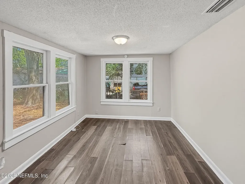 663 Linwood Avenue Jacksonville FL 32206