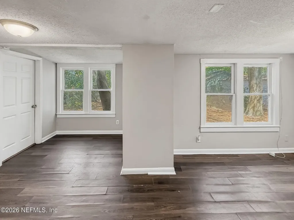 663 Linwood Avenue Jacksonville FL 32206