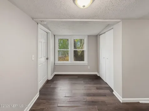 663 Linwood Avenue Jacksonville FL 32206