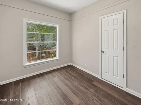 663 Linwood Avenue Jacksonville FL 32206