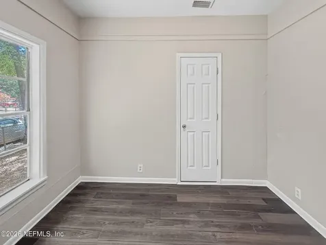 663 Linwood Avenue Jacksonville FL 32206