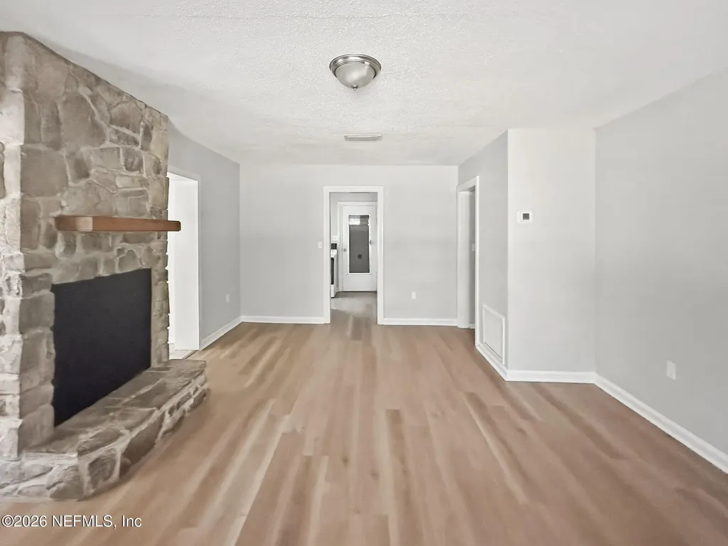 4515 Spring Glen Road Jacksonville FL 32207