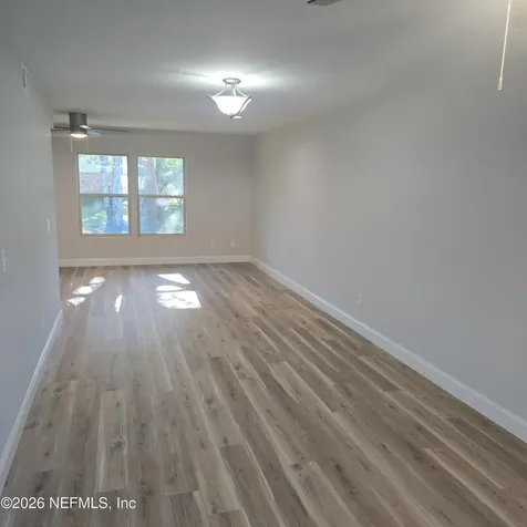 8205 Kensington Square Jacksonville FL 32217