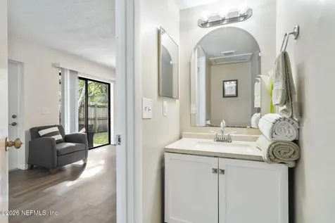 69 Springwood Square Port Orange FL 32129