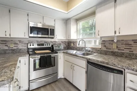 69 Springwood Square Port Orange FL 32129