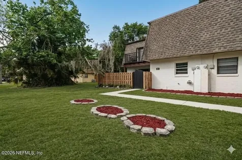 69 Springwood Square Port Orange FL 32129