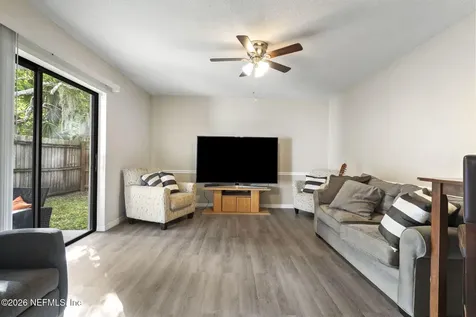 69 Springwood Square Port Orange FL 32129