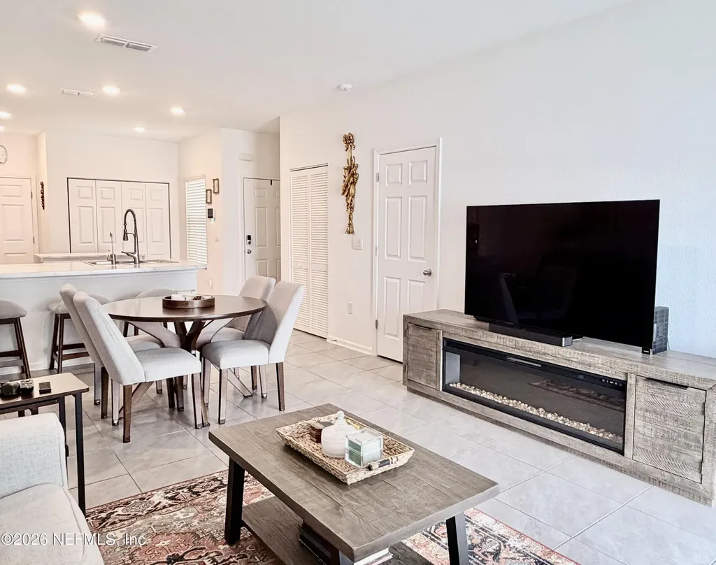 4021 Bay Hawk Court Jacksonville FL 32220