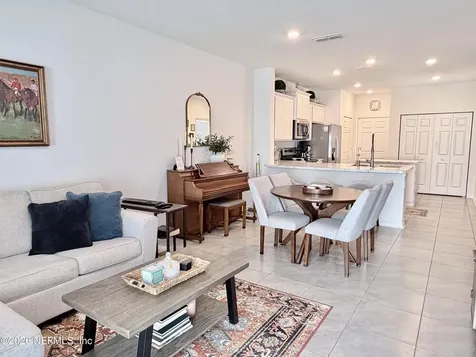4021 Bay Hawk Court Jacksonville FL 32220