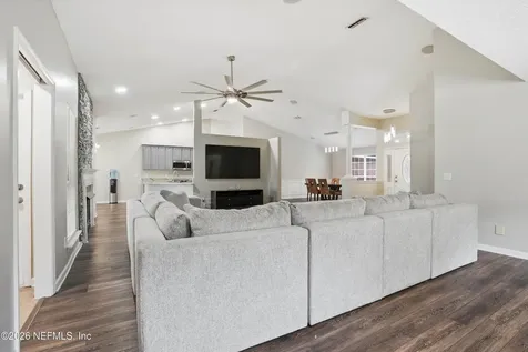 14520 Braddock Road Jacksonville FL 32218