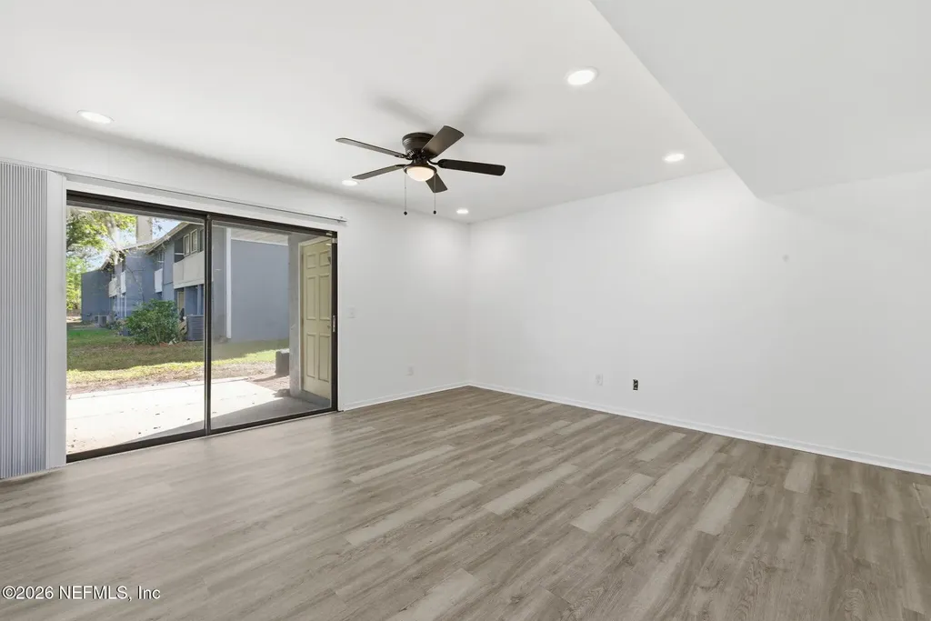 3517 Peeler Road Jacksonville FL 32277