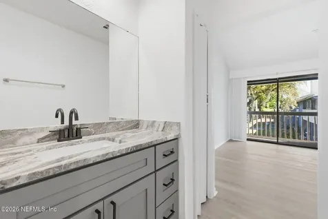 3517 Peeler Road Jacksonville FL 32277