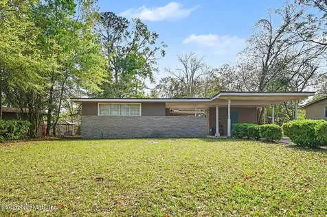 2115 Patou Drive W Jacksonville FL 32210
