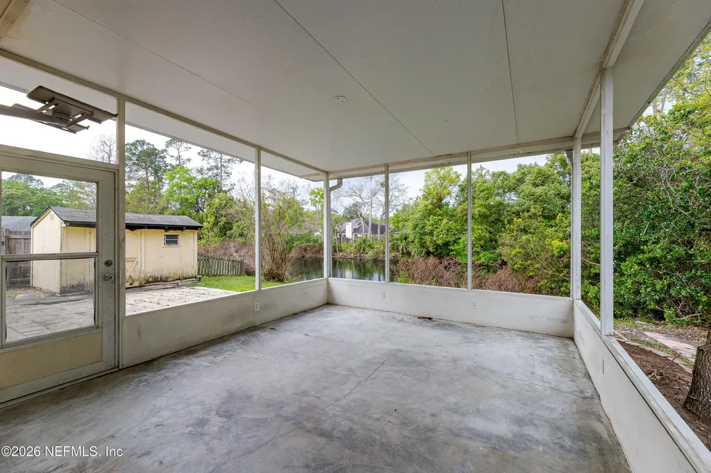 9332 Mill Springs Drive Jacksonville FL 32257