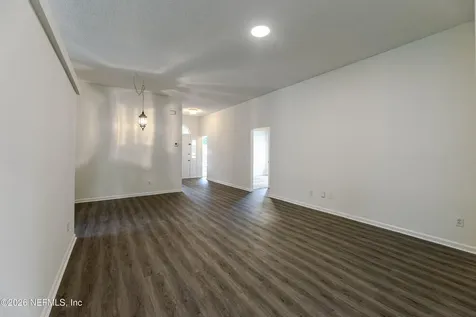 9332 Mill Springs Drive Jacksonville FL 32257