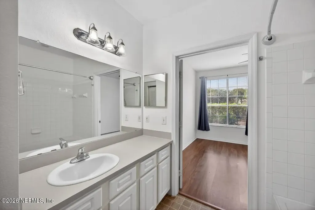 13703 Richmond Park Drive N Jacksonville FL 32224