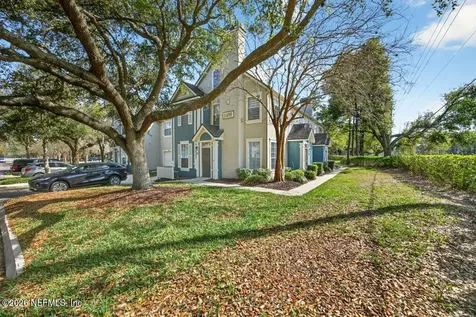 13703 Richmond Park Drive N Jacksonville FL 32224