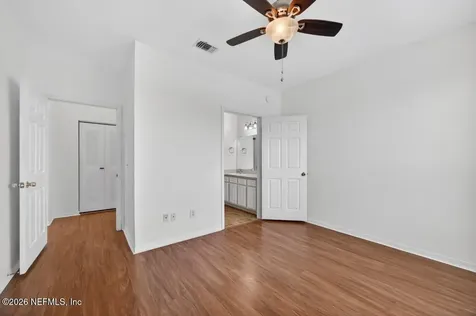 13703 Richmond Park Drive N Jacksonville FL 32224