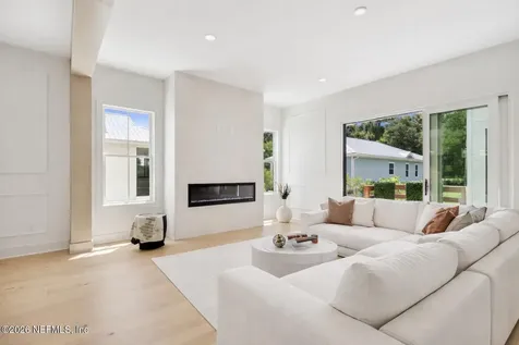1114 White Street Fernandina Beach FL 32034