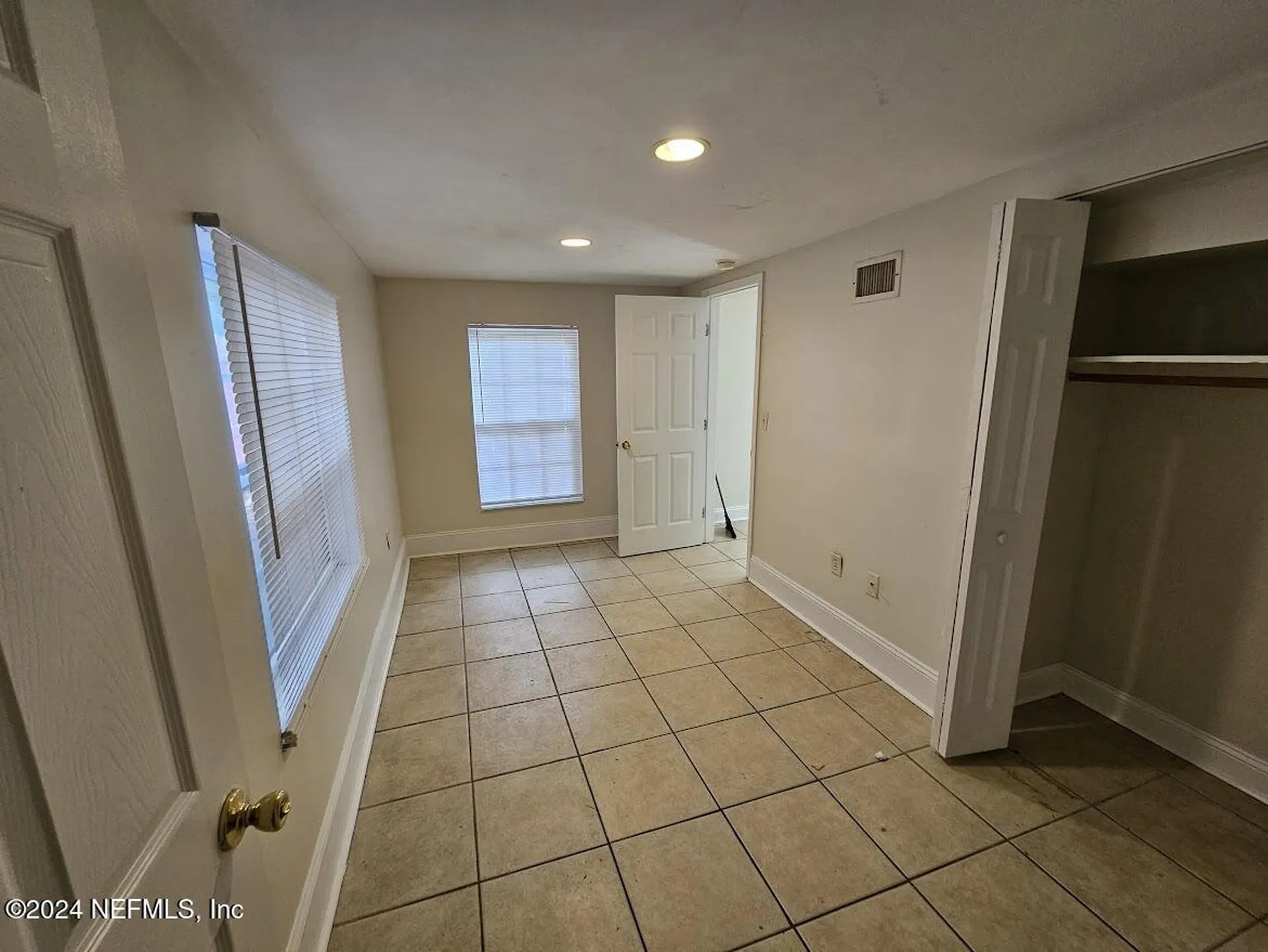 925 Phillips Street Jacksonville FL 32207