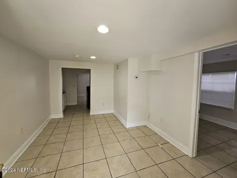 925 Phillips Street Jacksonville FL 32207