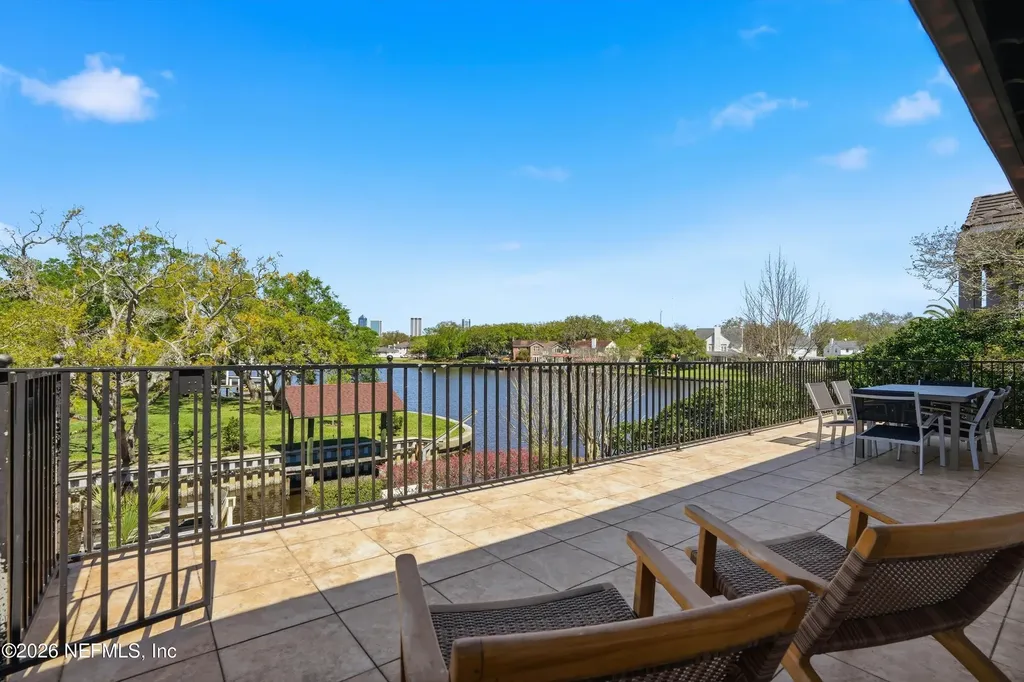 833 Sorrento Road Jacksonville FL 32207