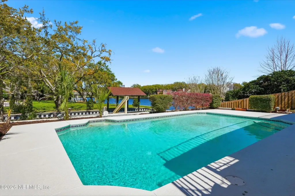 833 Sorrento Road Jacksonville FL 32207