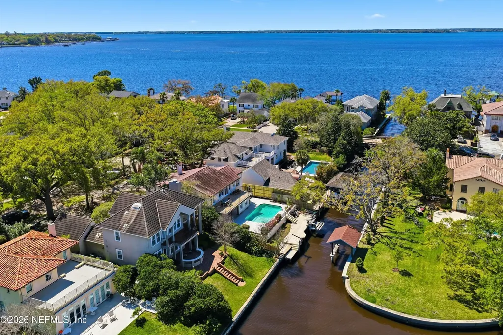 833 Sorrento Road Jacksonville FL 32207