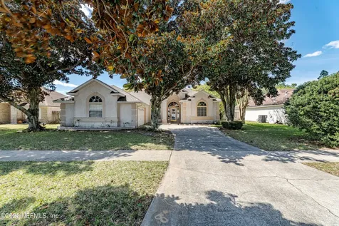 1878 Willesdon Drive E Jacksonville FL 32246