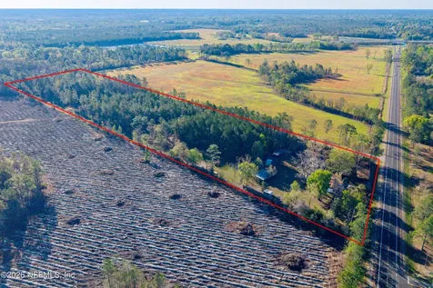 18273 NW State Road 16 Starke FL 32091