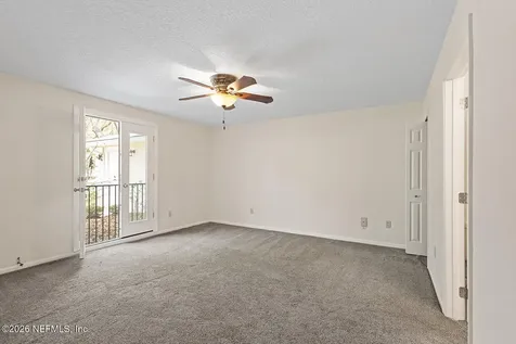 13715 Richmond Park Drive N Jacksonville FL 32224