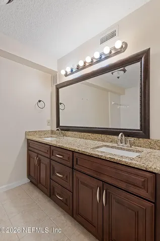 13715 Richmond Park Drive N Jacksonville FL 32224