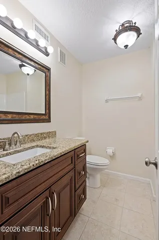 13715 Richmond Park Drive N Jacksonville FL 32224