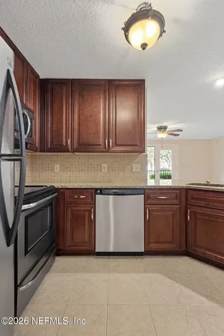 13715 Richmond Park Drive N Jacksonville FL 32224