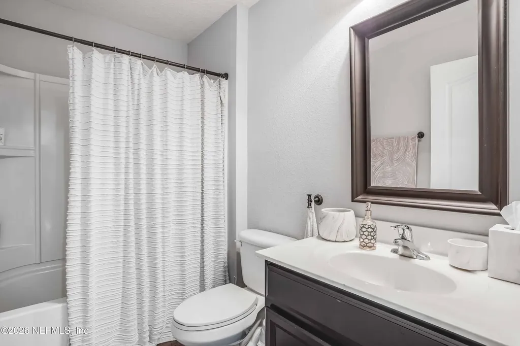 373 W New England Drive Elkton FL 32033